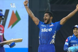 Basil Thampi impresses with 3-wicket haul in first Mumbai Indians appearance