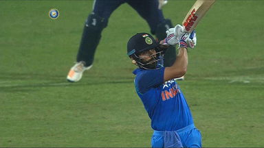 The Virat Kohli SIX that left the commentators in awe