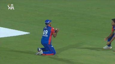 Big wicket, Excellent catch ft. Ishant Sharma & Mukesh Kumar