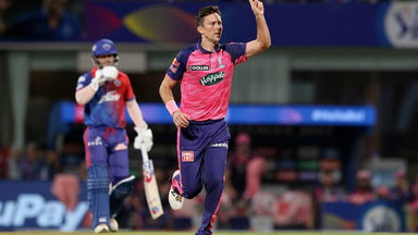 Boult's first over strike - KS Bharat departs for a duck