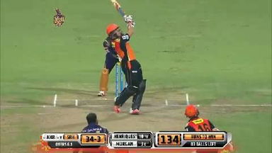 M38: KKR vs SRH – Moises Henriques Six