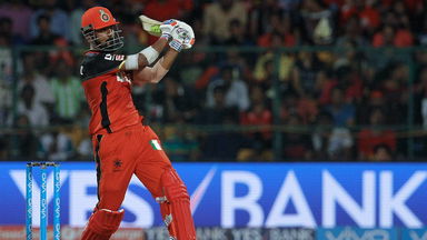 M41: RCB vs MI – Super Sixes