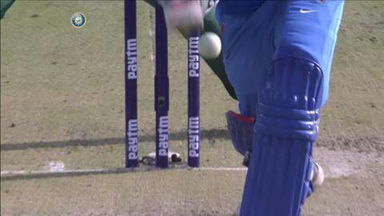 2ND ODI: IND vs SA – Bhuvneshwar Kumar Wicket