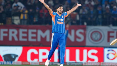 DRS Delight! Arshdeep strikes early for India