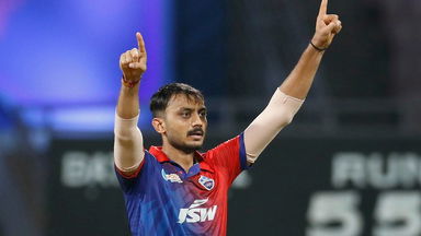 Axar Patel strikes timber - Mayank Agarwal OUT