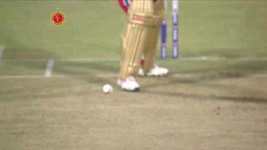 M2: RCB vs MI – Chris Gayle Six