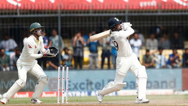 Double Delight: Umesh Yadav smacks two powerful sixes