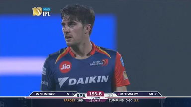 The last over battle between Manoj Tiwary & Pat Cummins