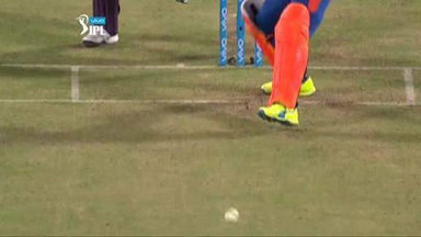 M25: RPS vs GL – Brendon McCullum Wicket