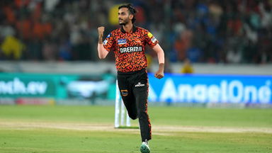 6 & OUT! Shahbaz gets the better of Kishan