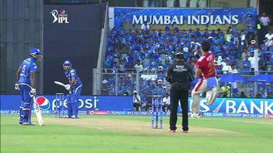 M22: MI vs KXIP–  Rohit Sharma Six