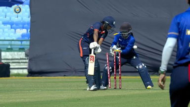 Senior Women's T20 Trophy 2023 SF 1: Castled! Raghvi's fantastic delivery to clean up Minnu Mani