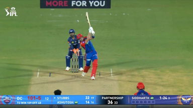 IPL 2025 M04: DC vs LSG - Tristan Stubbs Six