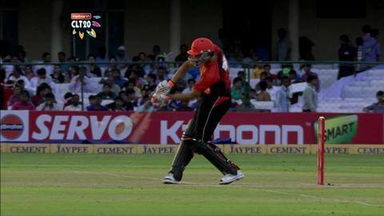 M8: SCO vs OT –  Ashton Agar c de Boorder b Butler