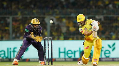 4 & 6: Ruturaj Gaikwad goes after Narine