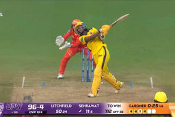 Six: Match 2, UP Warriorz vs Gujarat Giants, WPL 2026: Shweta Sehrawat Six