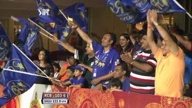 Match 18 RCB vs RR – Vettori's Wicket