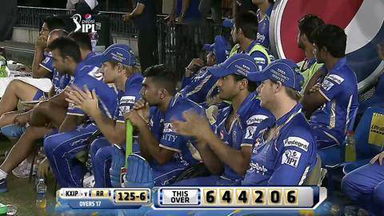 M52: KXIP vs RR – Brad Hodge Six
