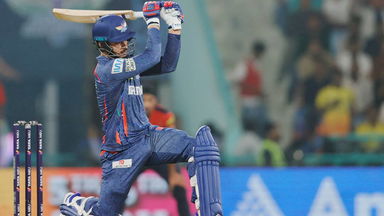 Abdul Samad provides vital late surge with powerful 27(12)