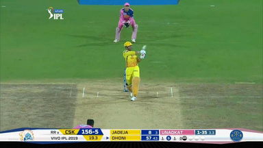 M12: CSK vs RR – MS Dhoni Six
