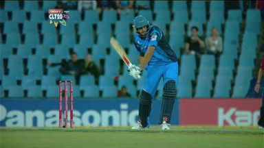 M22: SYD vs TTN –  David Wiese six