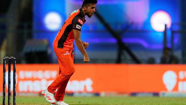 Ishan vs Umran: Four & Out