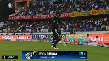 IND vs  NZ 2023, 1ST ODI: Devon Conway  Wicket