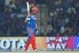 Faf du Plessis spearheads DC's charge with 62(45)