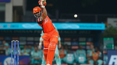 Rahul Tripathi's fighting knock of 44(30)