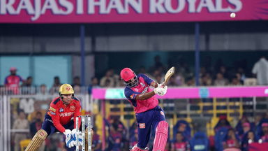 R Ashwin steadies RR with 28(19)