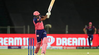 R Ashwin's crisp double boundaries in one over