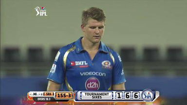 M20: MI vs SRH –  Darren Sammy Six
