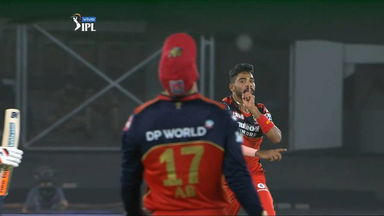 M22: DC vs RCB  – Fall of Wickets