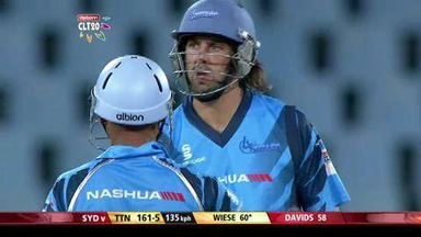 M22: SYD vs TTN –  David Wiese six