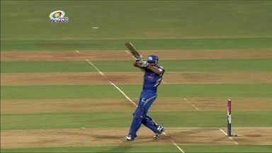 M41: MI vs KXIP – Rohit Sharma Six