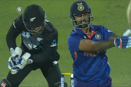 IND vs NZ 2021, 1ST T20I : Suryakumar Yadav Six