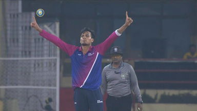 Rahul Chahar keeps things tight