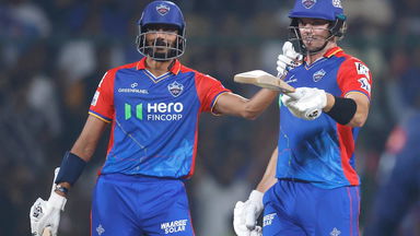 Tristan Stubbs provides acceleration with breezy 57*(25)
