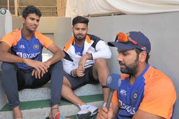 Hitman interviews Day 2 stars - Rishabh & Washington
