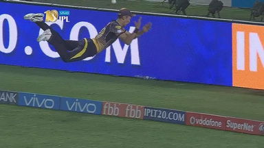 Boult & Beautiful! Trent can Fly!
