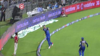 M3: KXIP vs RR – George Bailey Wicket