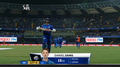 M65: MI vs SRH – Daniel Sams Wicket