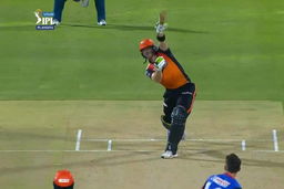 Eliminator: DC vs SRH – Martin Guptill Six