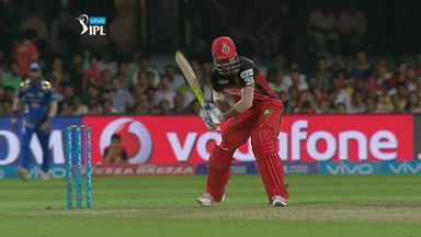 M41: RCB vs MI – Lokesh Rahul Six