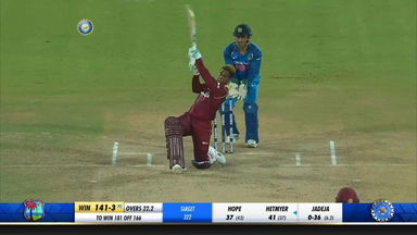 IND vs WI 2018, 2nd ODI: Shimron Hetmyer Six