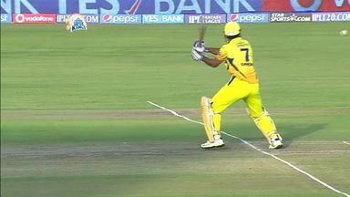 M42: CSK vs RCB – MS Dhoni Wicket