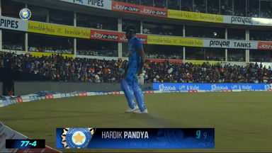 IND vs AUS 2022, 2ND T20I: Hardik Pandya  Wicket