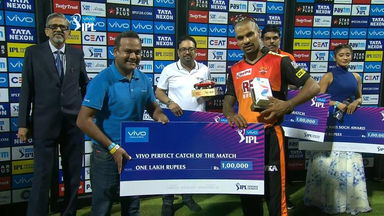 M23: MI vs SRH – VIVO perfect catch of the match – Shikhar Dhawan
