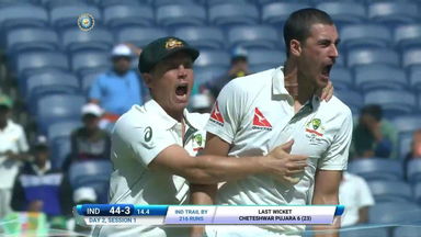 IND vs AUS 2017 - 1st Test Day 2 : Virat Kohli Wicket