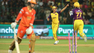 Bulls-Eye: Saima Thakor's brilliant direct hit to run out Litchfield